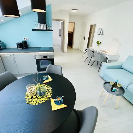 Szofia Apartment *